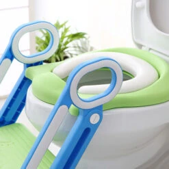 Aqrau Siège De Toilette, Echelle Pour Bébé Réglable Et Pliable - Bleu Vert 10 Aqrau Siège De Toilette, Echelle Pour Bébé Réglable Et Pliable - Bleu Vert -Geberit || Grohe || ALLIBERT Soldes 58222836 4