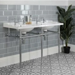 Hudson Reed Elizabeth - Lavabo Sur Pieds Double Vasque Rétro Avec Pieds Chromé 8 Hudson Reed Elizabeth - Lavabo Sur Pieds Double Vasque Rétro Avec Pieds Chromé -Geberit || Grohe || ALLIBERT Soldes 62355517 2